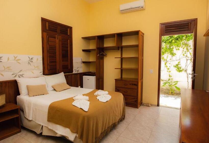 Apartamento 1 Dormitório com Sacada, Pousada Sandbeach