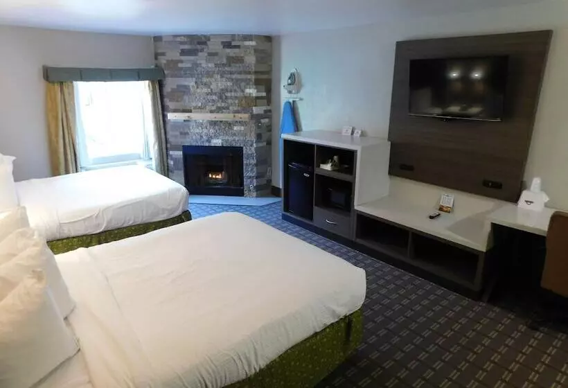 デラックスルーム, Days Inn & Suites By Wyndham Downtown Gatlinburg Parkway