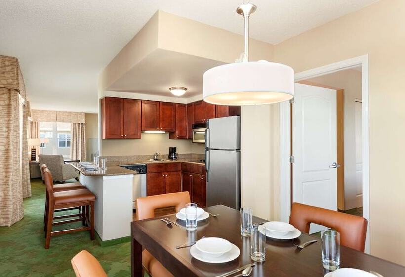 프리미엄 스위트, Homewood Suites By Hilton Reading