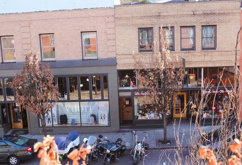 غرفة قياسية, Hood River