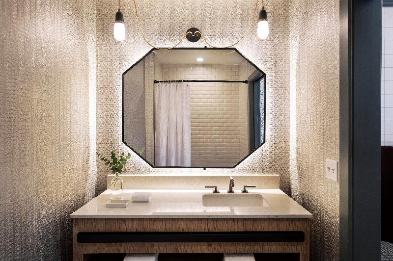 חדר סטנדרט, Kimpton Hotel Monaco Denver, An Ihg