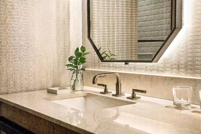 سوییت لوکس, Kimpton Hotel Monaco Denver, An Ihg