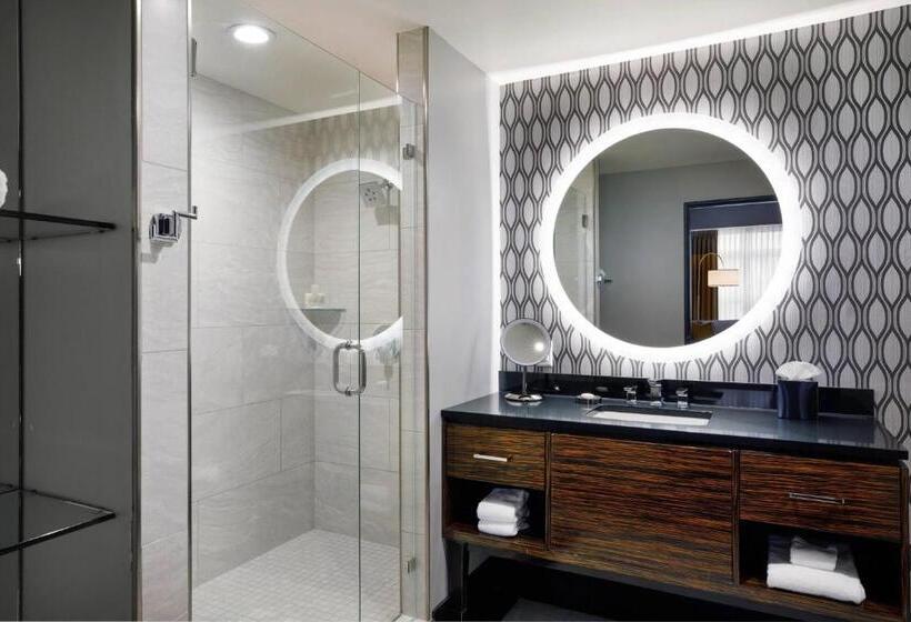 Стандартный Номер Кровать Кинг, Metro, Autograph Collection