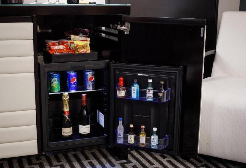 Номер Стандарт Вид на Город, Metro, Autograph Collection