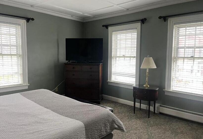 غرفة ديلوكس سرير كينج, The Inn At Montpelier