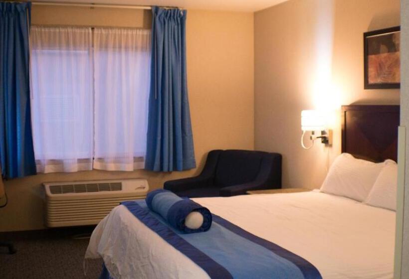 غرفة قياسية سرير كينج, Rodeway Inn & Suites