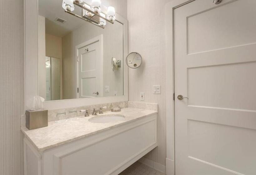 غرفة قياسية داخلية, Inn At Bay Harbor, Autograph Collection