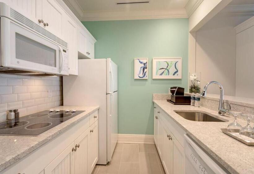 جناح ماستر مع إطلالات, Inn At Bay Harbor, Autograph Collection