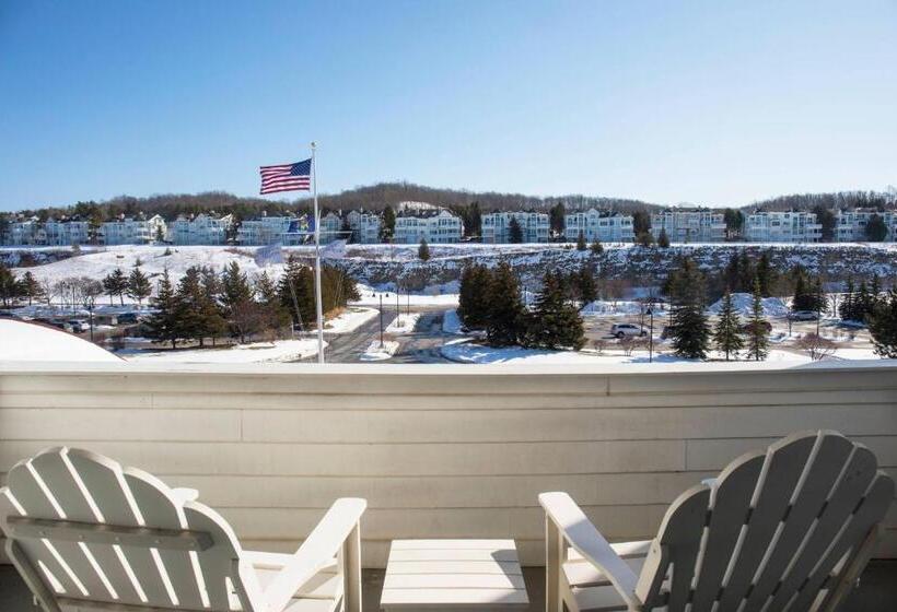 إستوديو قياسى سرير كينج, Inn At Bay Harbor, Autograph Collection