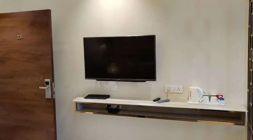 اتاق لوکس, Sheetal Residency