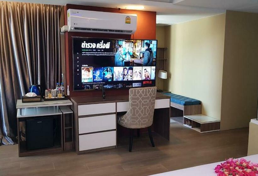 ハイドロマッサージバス付きスイート, Bluetel Re Sidence Bangkok Impact 1 Time Drop Off Service To Impact