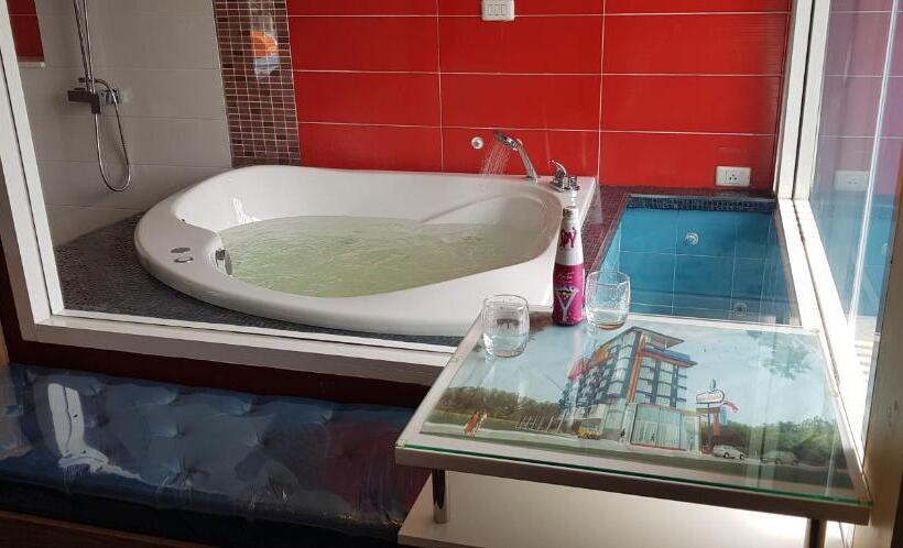 スイート(家族用), Bluetel Re Sidence Bangkok Impact 1 Time Drop Off Service To Impact