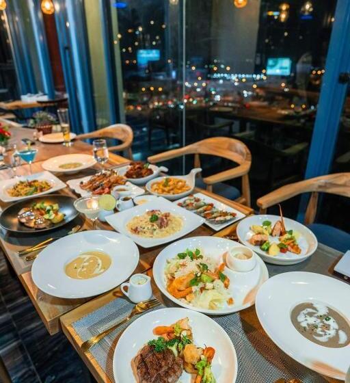 ペントハウス2ベッドルームアパート, Bluetel Re Sidence Bangkok Impact 1 Time Drop Off Service To Impact