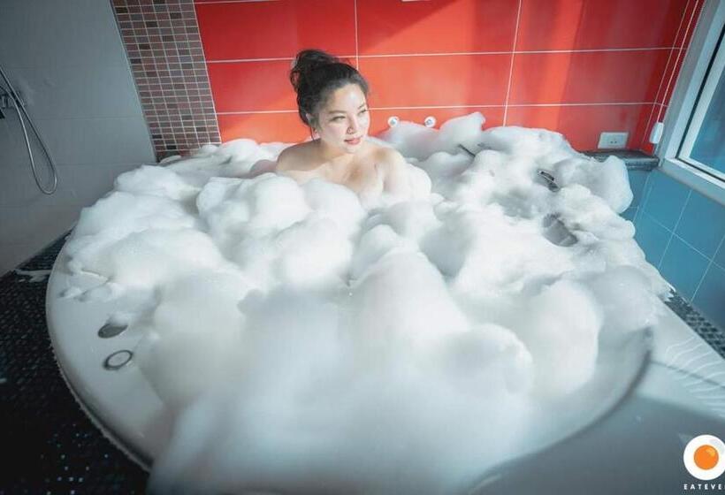 ペントハウス2ベッドルームアパート, Bluetel Re Sidence Bangkok Impact 1 Time Drop Off Service To Impact