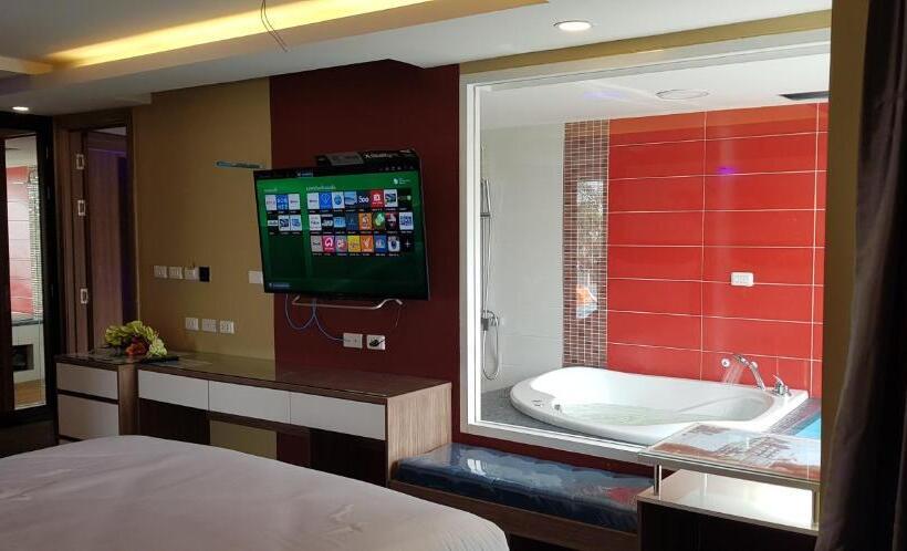 スイート(家族用), Bluetel Re Sidence Bangkok Impact 1 Time Drop Off Service To Impact