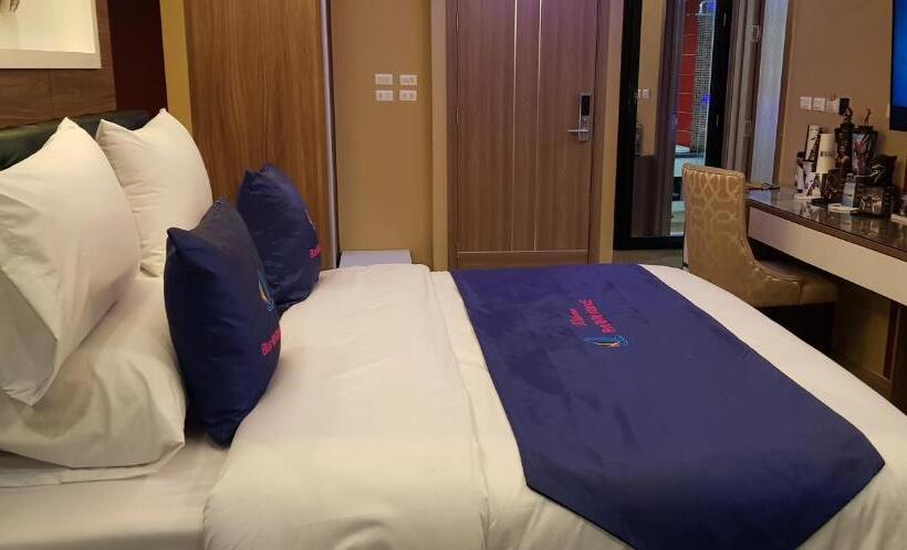 スイート(家族用), Bluetel Re Sidence Bangkok Impact 1 Time Drop Off Service To Impact