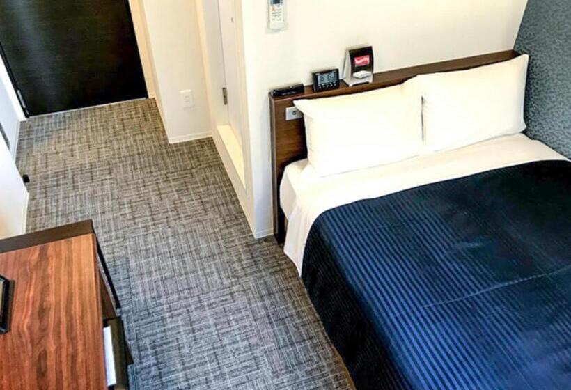 带双人床的基本房间, Livemax Chiba Soga Ekimae