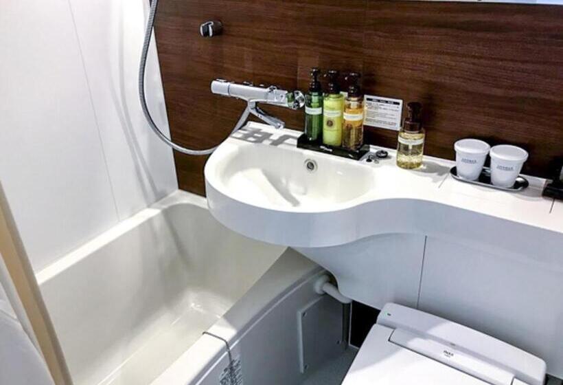 带双人床的基本房间, Livemax Chiba Soga Ekimae