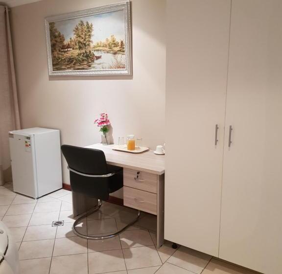 اتاق استاندارد, Alimop Guesthouse