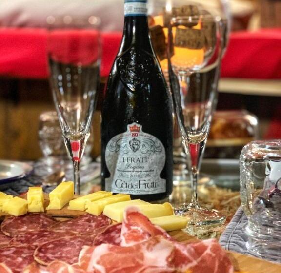 デラックスルーム, Al Silter