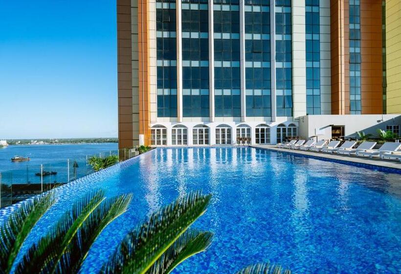 غرفة قياسية سرير كينج, Johari Rotana