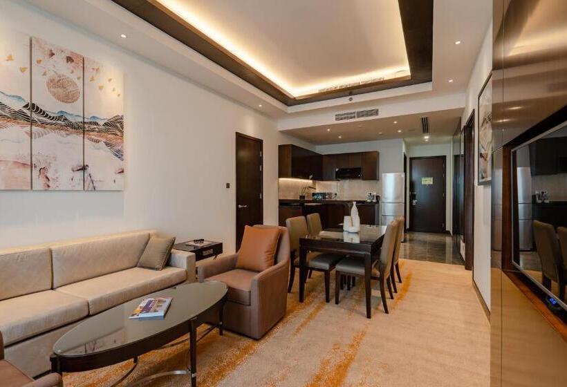 Suite, Johari Rotana