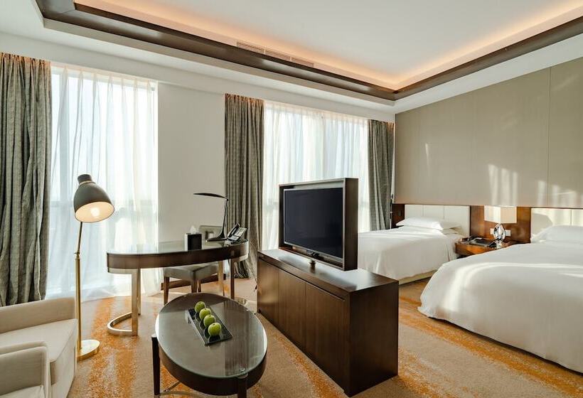 اتاق کلاس بیزنس, Johari Rotana