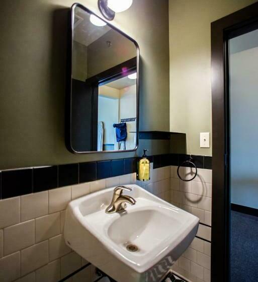 غرفة ديلوكس سرير كينج, Kex