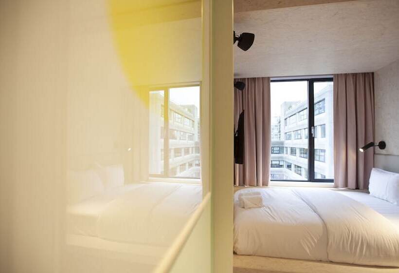 Quarto standard, Unplugged