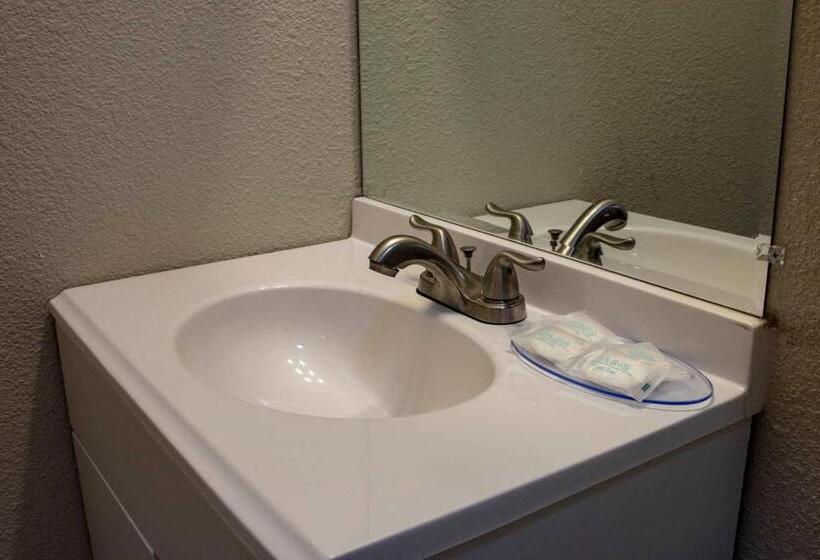 디럭스 스위트 킹 침대, Southern Star Inn