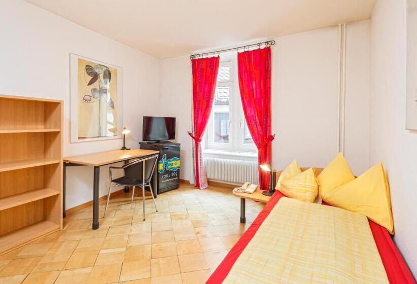 Quarto Estandar Individual, Residence Zur Musegg