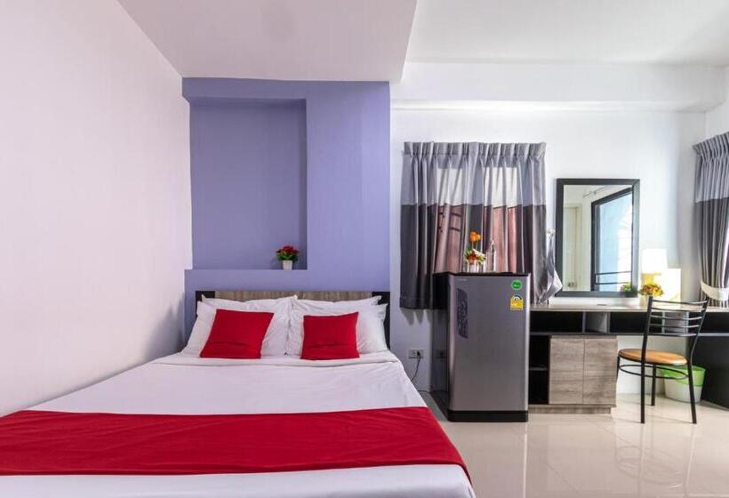 Номер Superior, Salinsiri At Lat Krabang