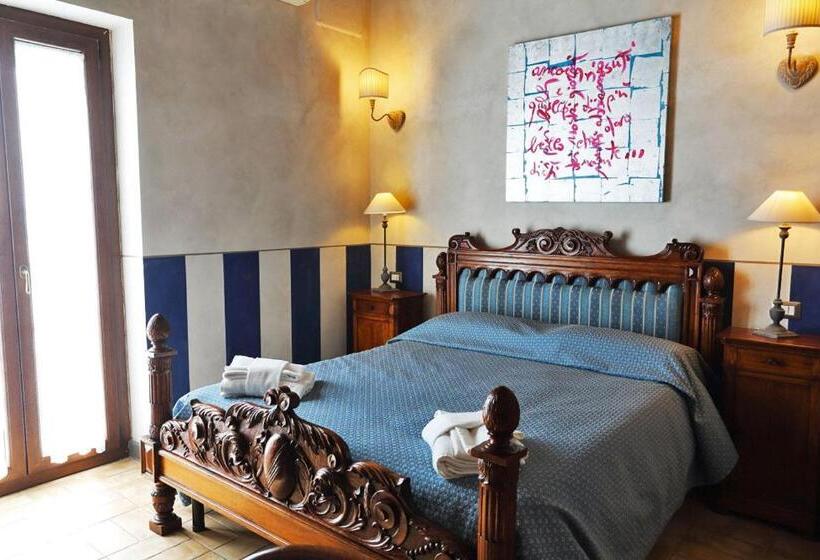 Büyük Çift Kişilik Yataklı Standart Oda, Agriturismo Re Tarquinio