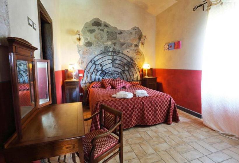 Üç Kişilik Rahat Oda, Agriturismo Re Tarquinio