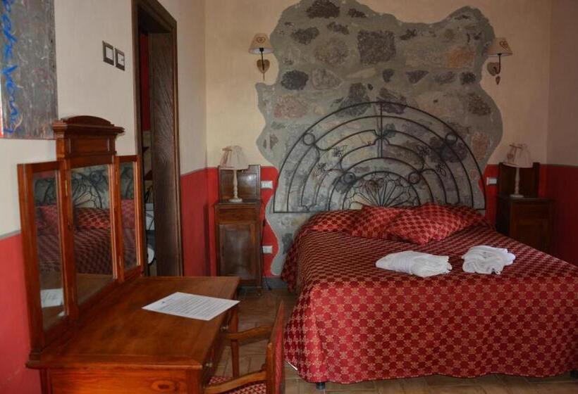 Üç Kişilik Rahat Oda, Agriturismo Re Tarquinio