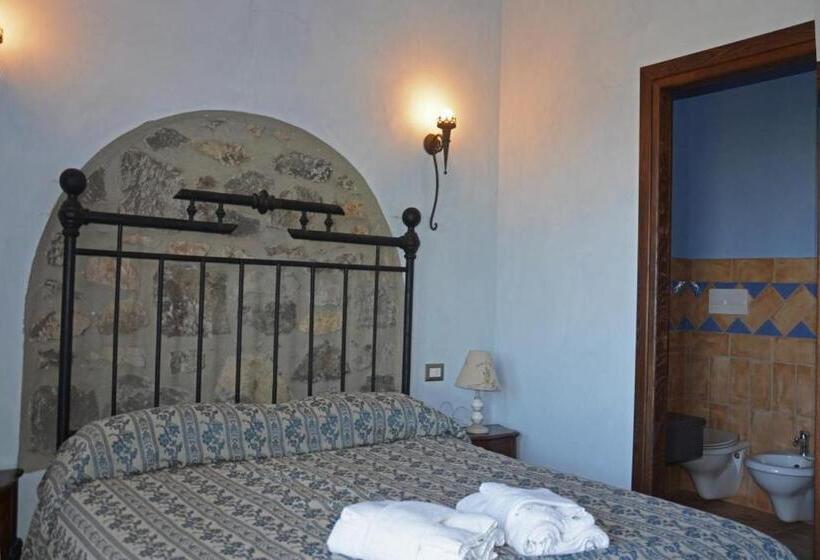 Deniz Manzaralı Standart Oda, Agriturismo Re Tarquinio