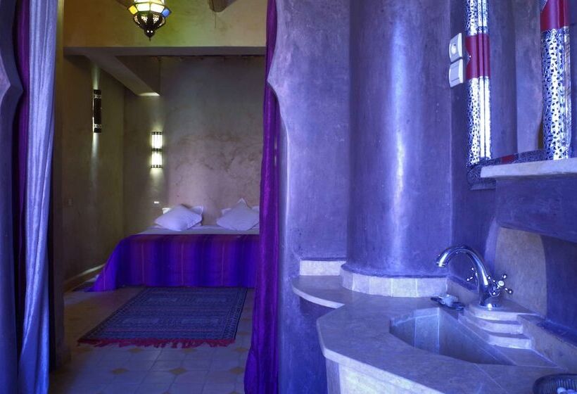 سوئیت دلوکس 2 خوابه, Kasbah Titrit