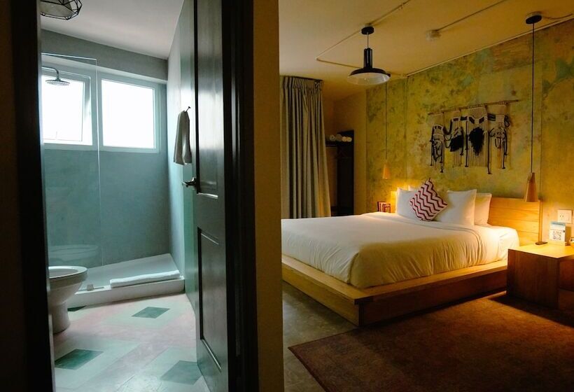 סוויטה, Selina Casco Viejo Panama City