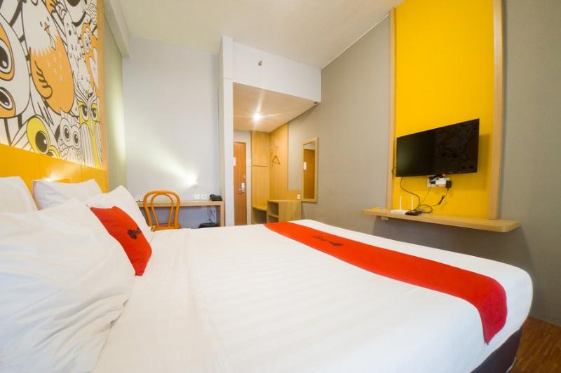 标准间, Reddoorz Apartment Near Bundaran Satelit Surabaya