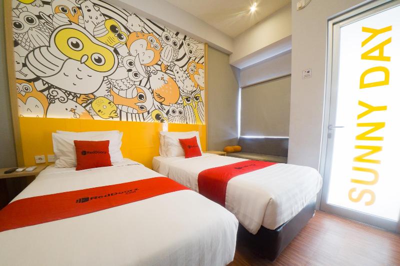 Номер Стандарт, Reddoorz Apartment Near Bundaran Satelit Surabaya