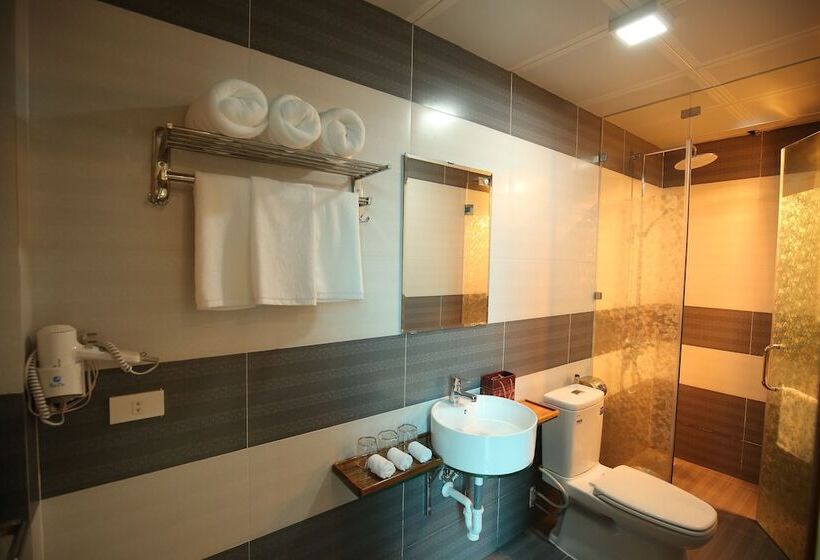 اتاق استاندارد سه نفره, Cozynibi