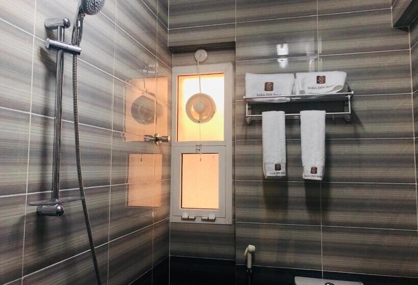 آپارتمان 1 خوابه, Season Inn