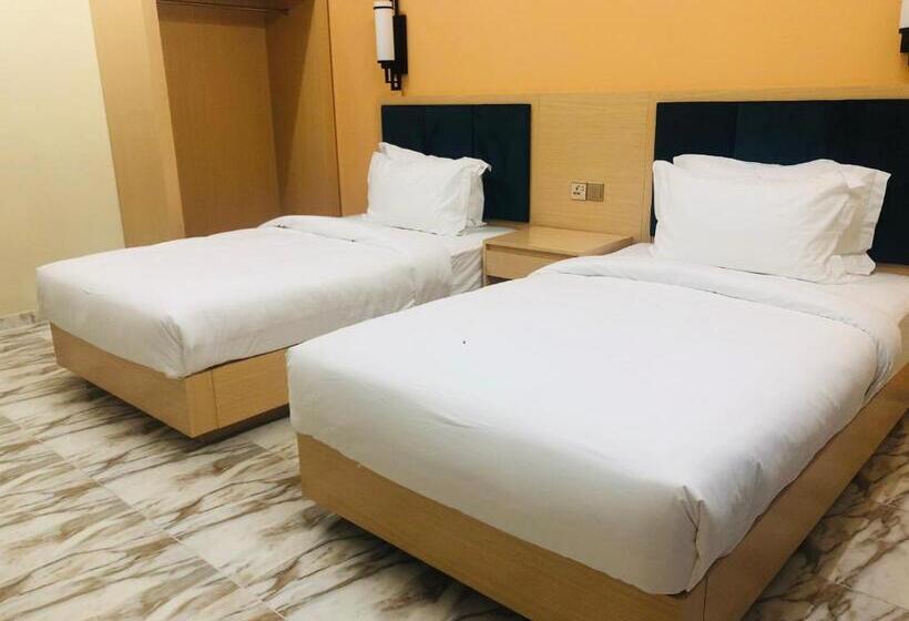 ２ベッドルームアパートメント, Season Inn