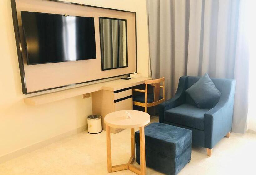 اتاق استاندارد, Season Inn