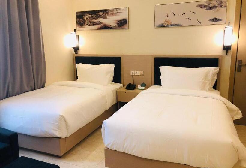 اتاق استاندارد, Season Inn