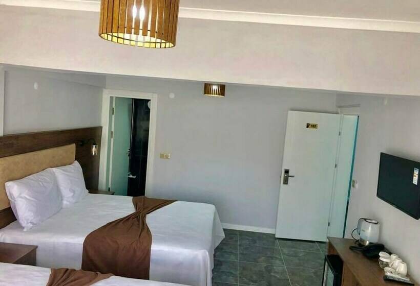 اتاق خانوادگی, Kehribar Otel & Cafe Restaurant