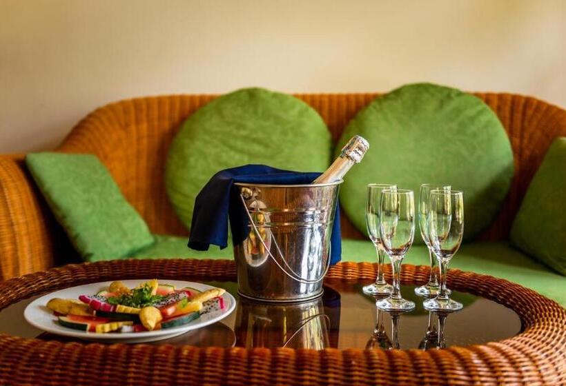 بنگله خانوادگی, White Sand Resort Mui Ne