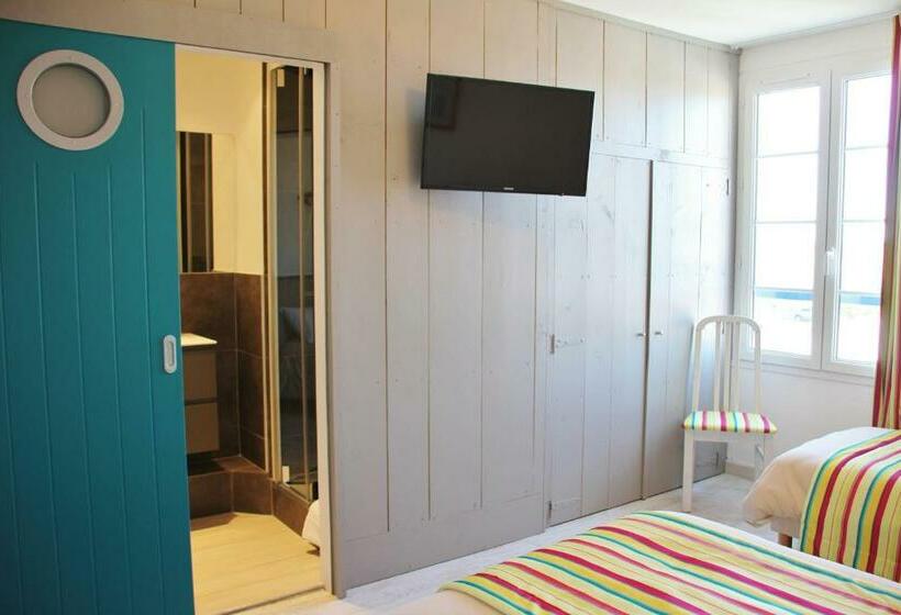 スタンダードトリプルルーム, La Chaudrée