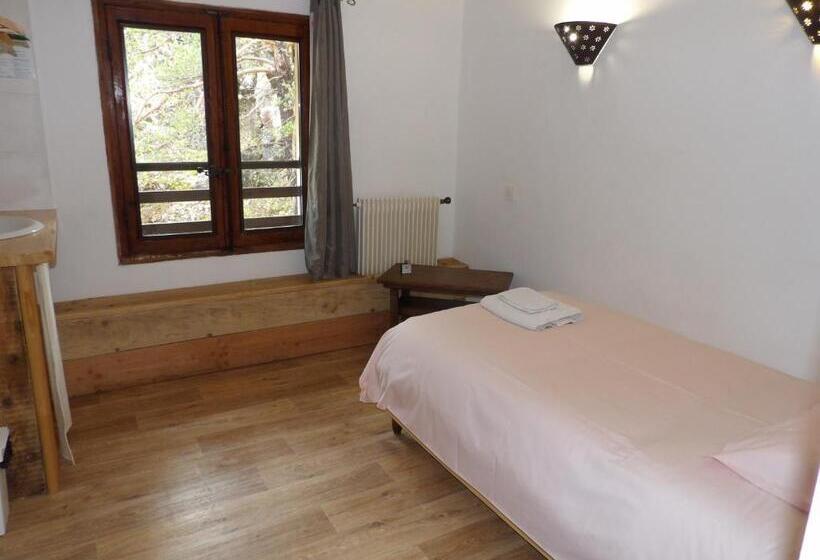 标准单人间, Le Relais De L'artuby