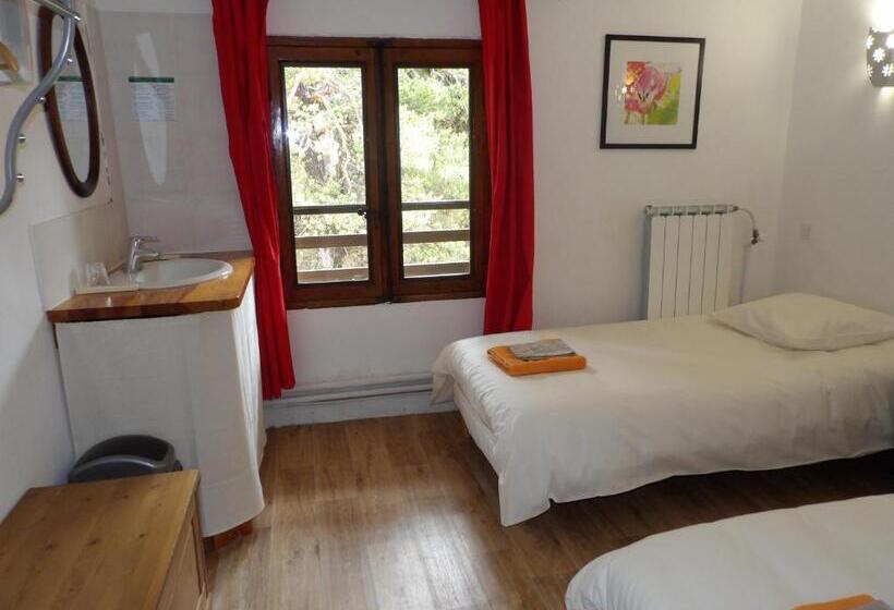 带共用浴室的标准房间, Le Relais De L'artuby